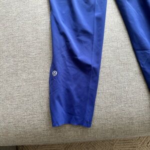 Lululemon size 8 blue Wunder Train leggings.